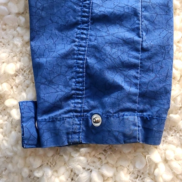 Bench Jacket w/ Zipper/Hood Feature! - Picture 9 of 9